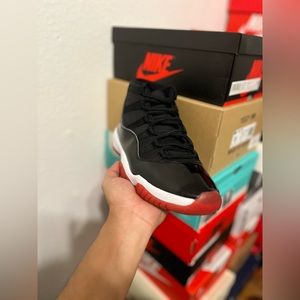 Jordan 11 Bred Retro